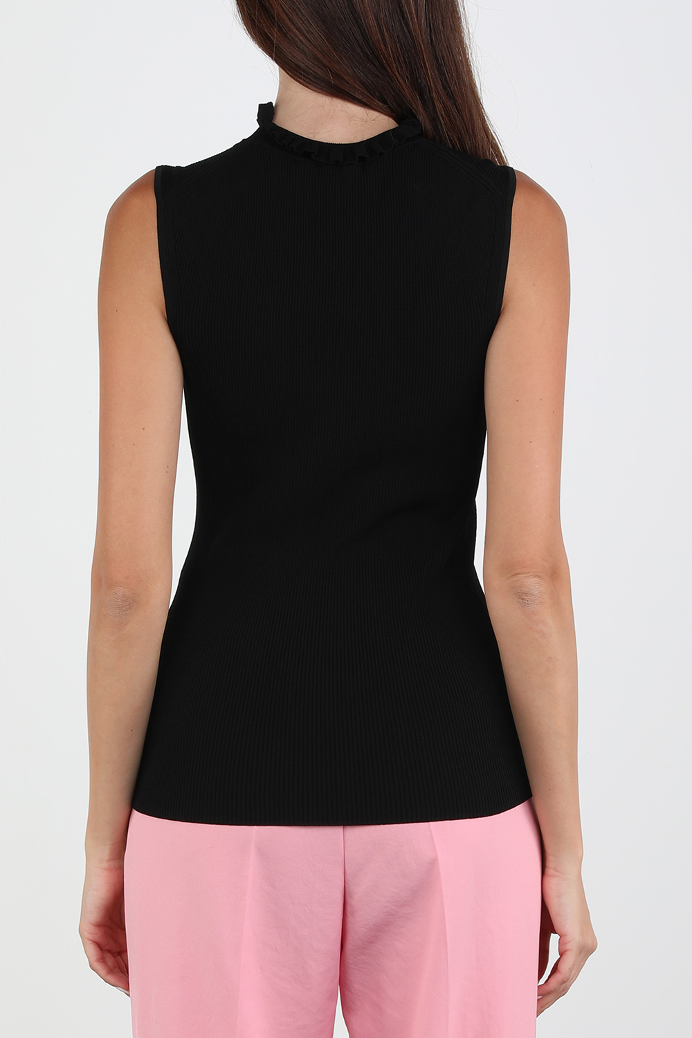 תמונת דוגמן אחורית של Francoise Frill Neck Ribbed Sleeveless Sweater In Black