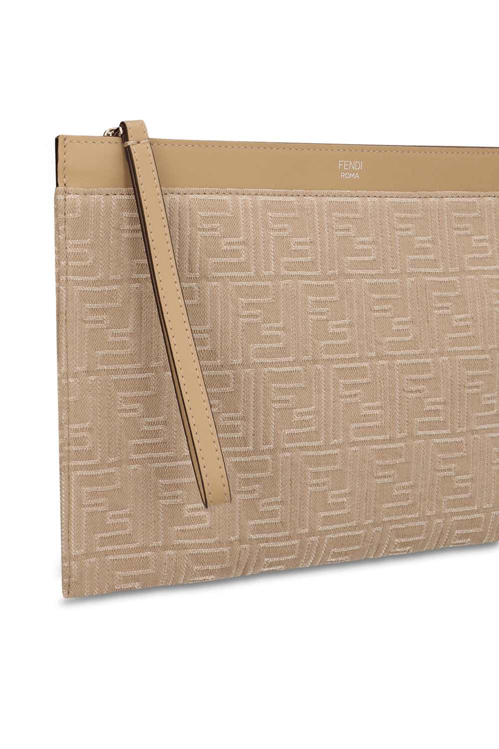 תמונת תקריב של תיק קלאץ'