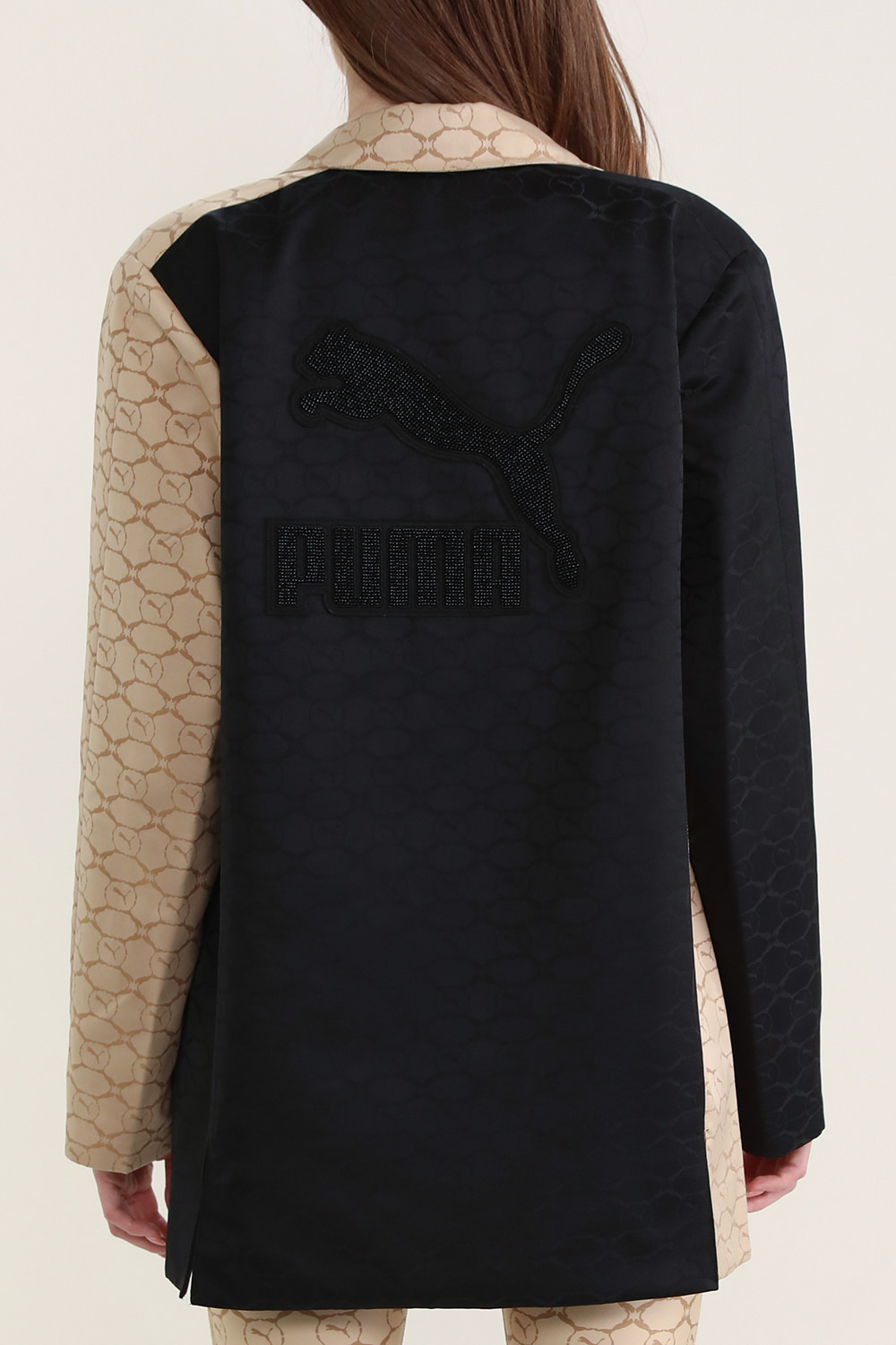 תמונת דוגמן אחורית של ז'קט טי 7 קוטור ספורט