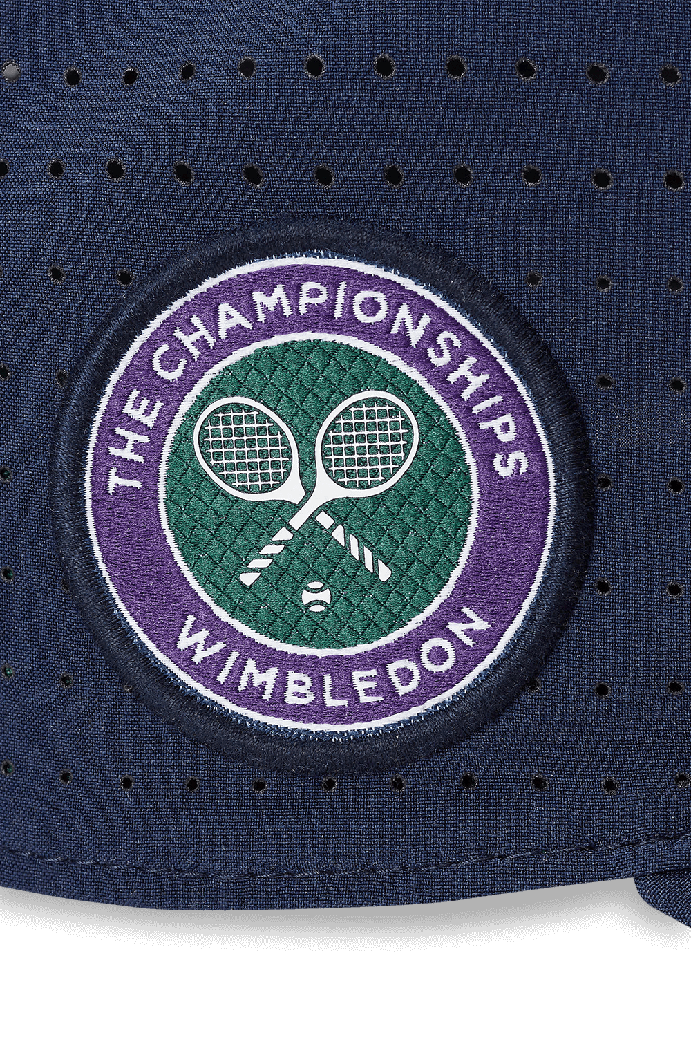 תמונת תקריב של פולו רלף לורן X ווימבלדון כובע מצחייה