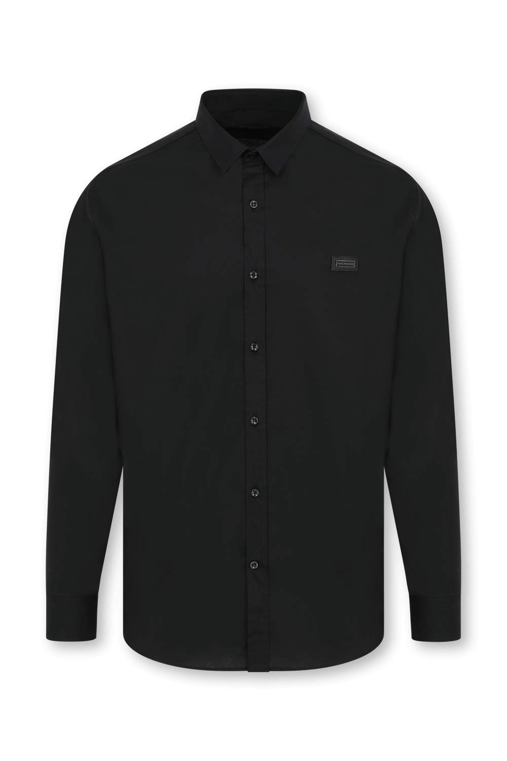 תמונה קידמית של חולצה מכופתרת עם לוגו פאץ'