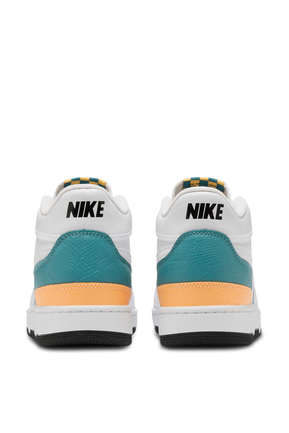 נעלי סניקרס