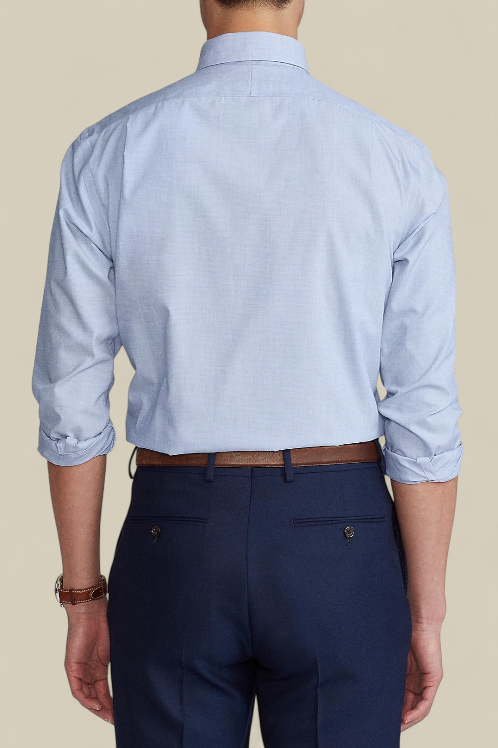 תמונת דוגמן אחורית של חולצת כפתורים ארוכה