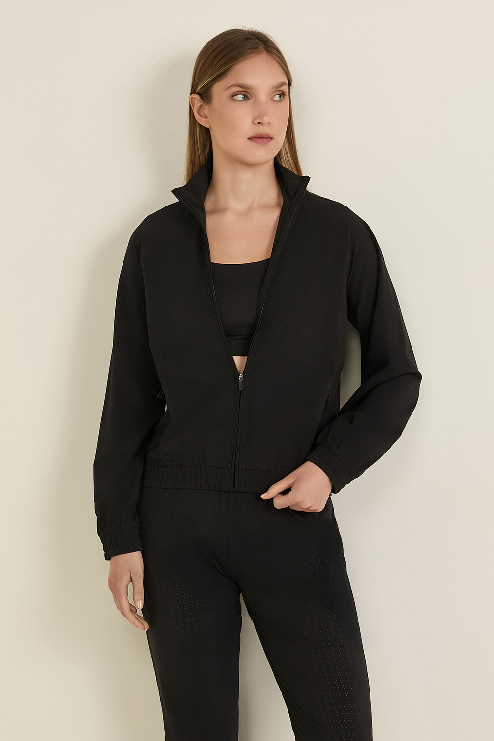 תמונת דוגמן קידמית של Adapted State Perforated Track Jacket