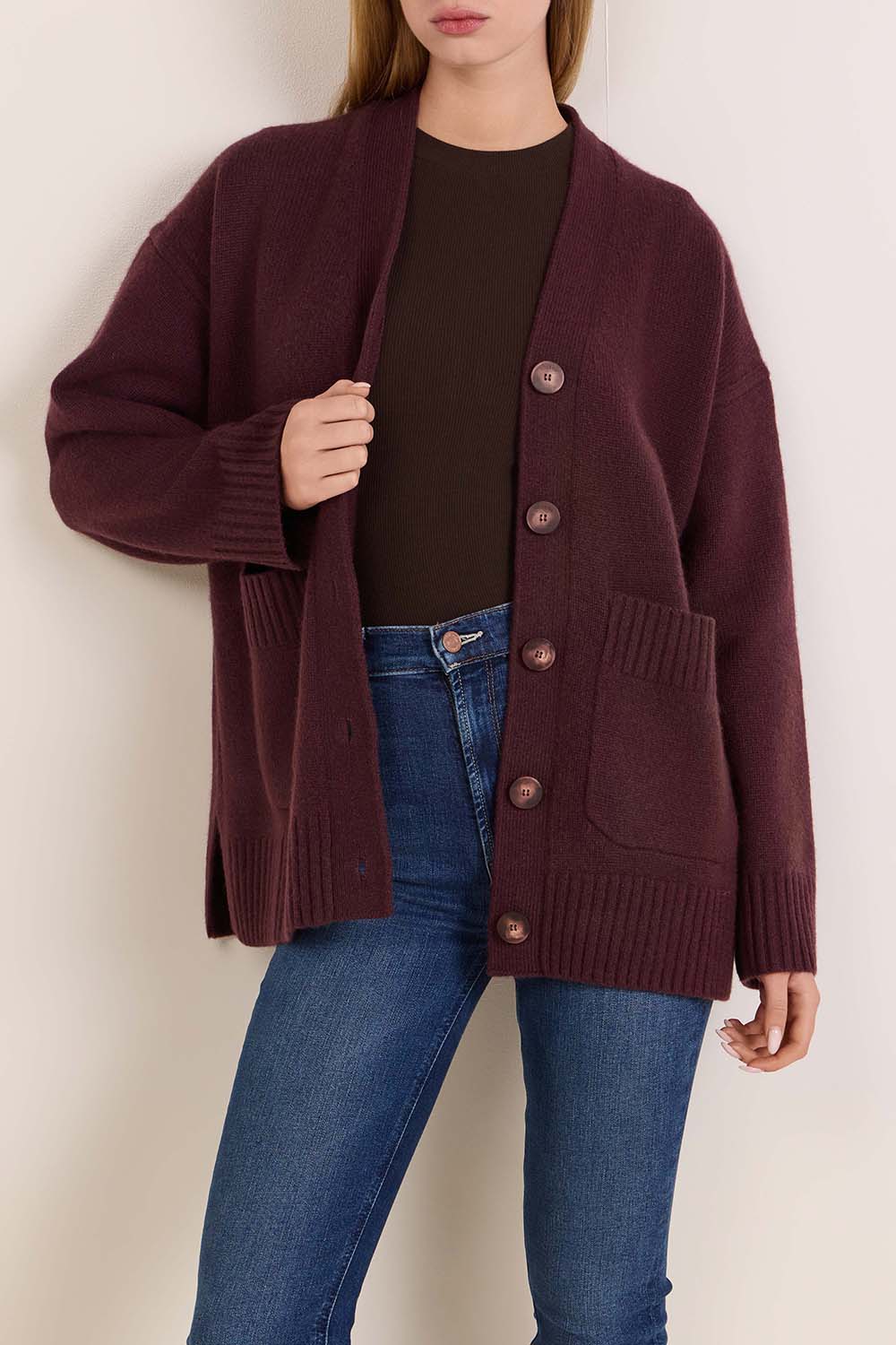 תמונת דוגמן קידמית של קרדיגן קשמיר