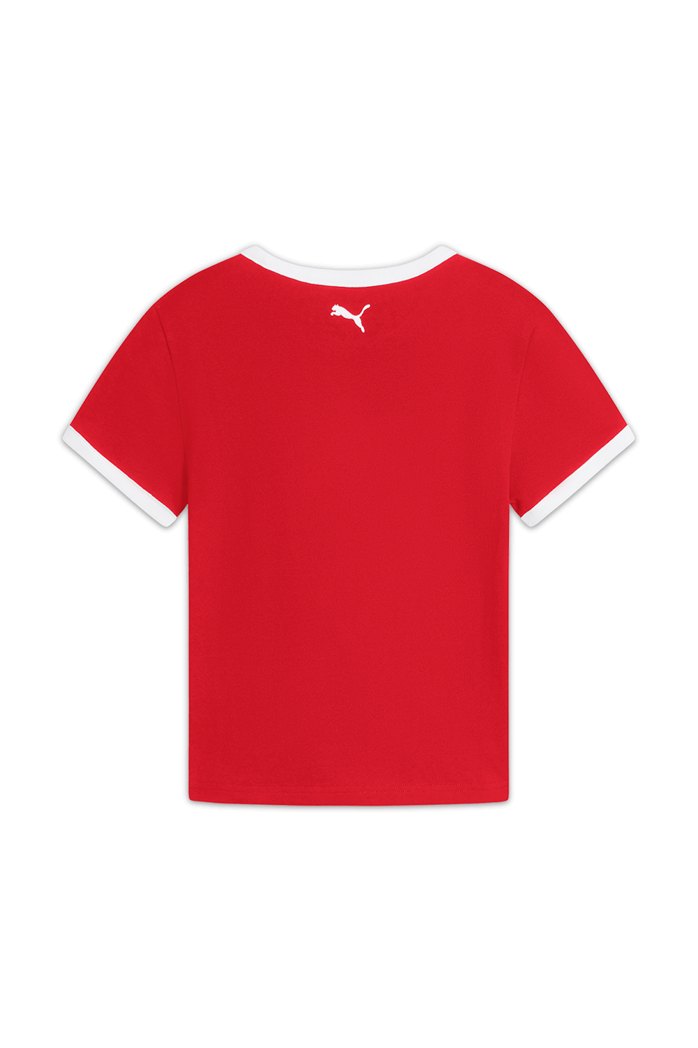 תמונה אחורית של חולצת טי