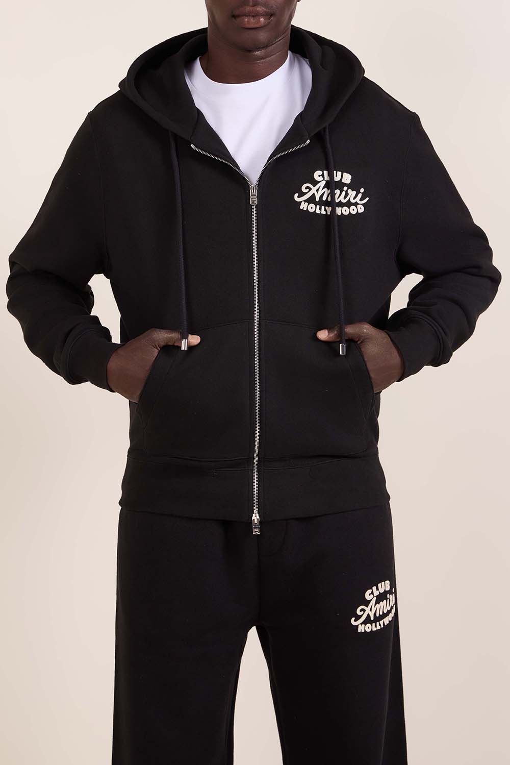 תמונת דוגמן קידמית של סווטשירט קפוצ'ון