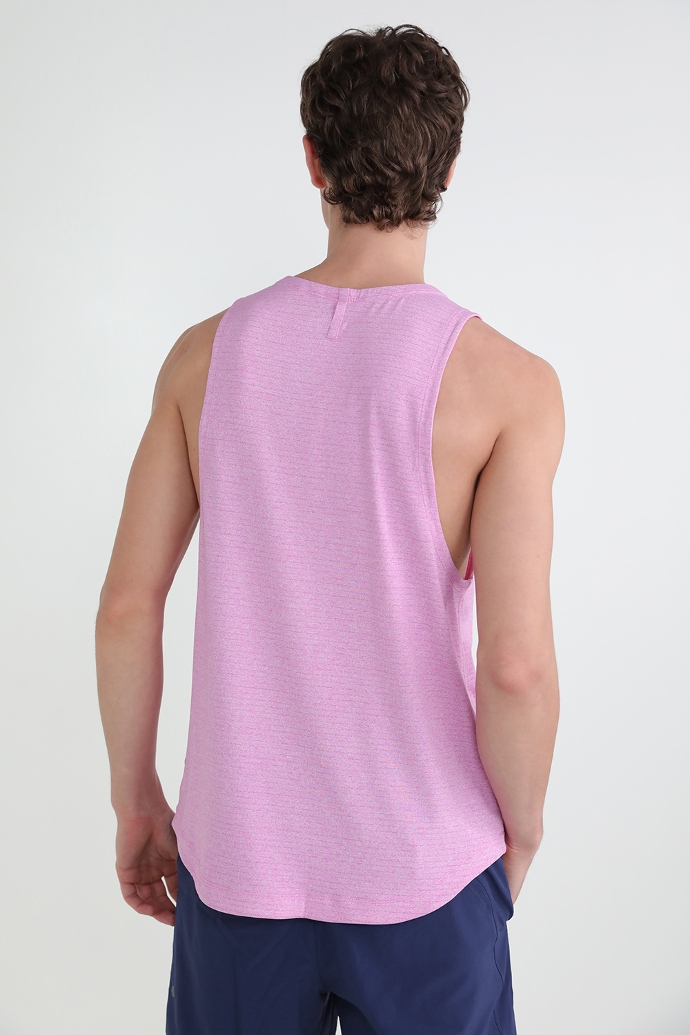 תמונת דוגמן אחורית של License to Train Tank Top