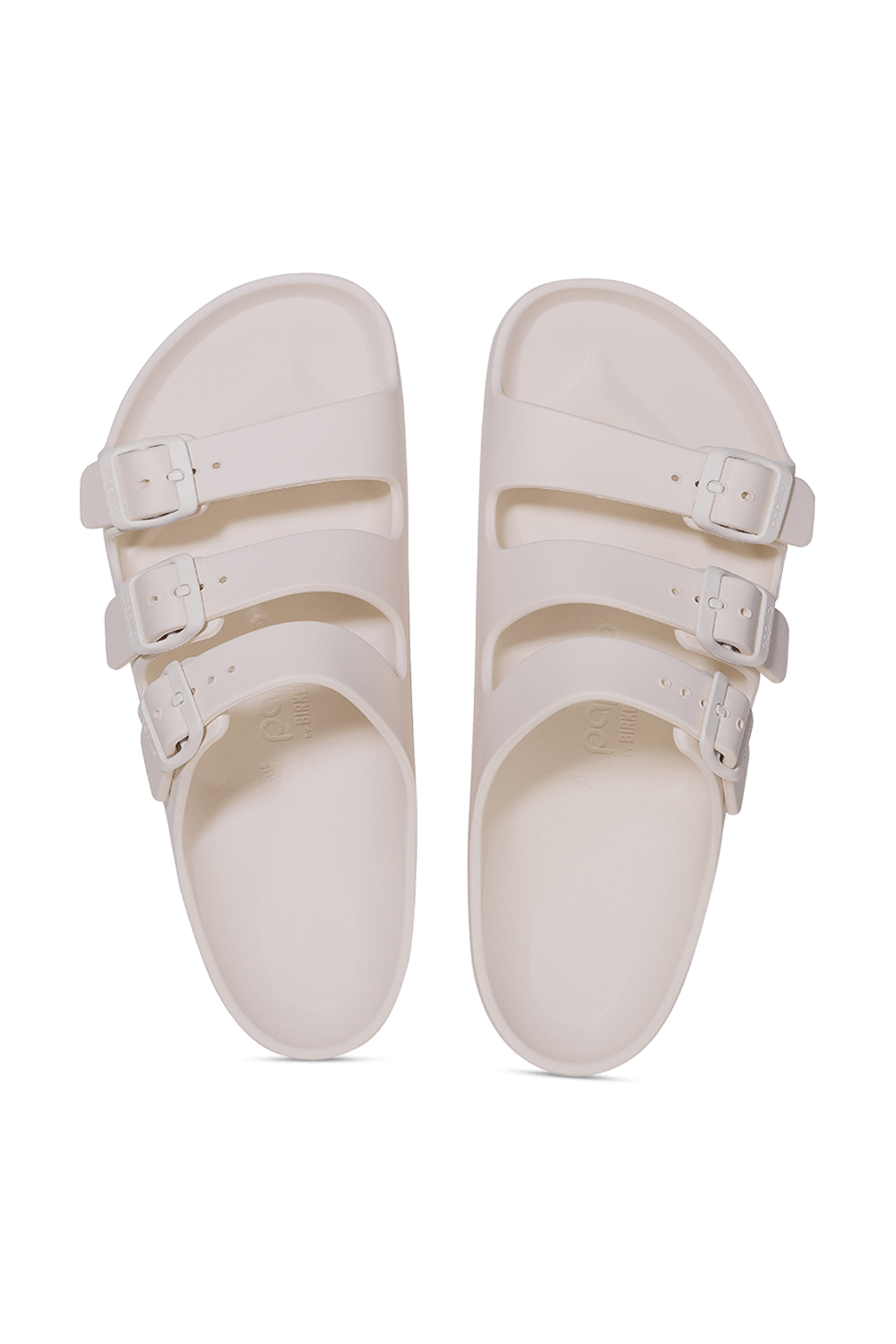 תמונת תקריב של סנדלי פלורידה פלקס פלטפורמה