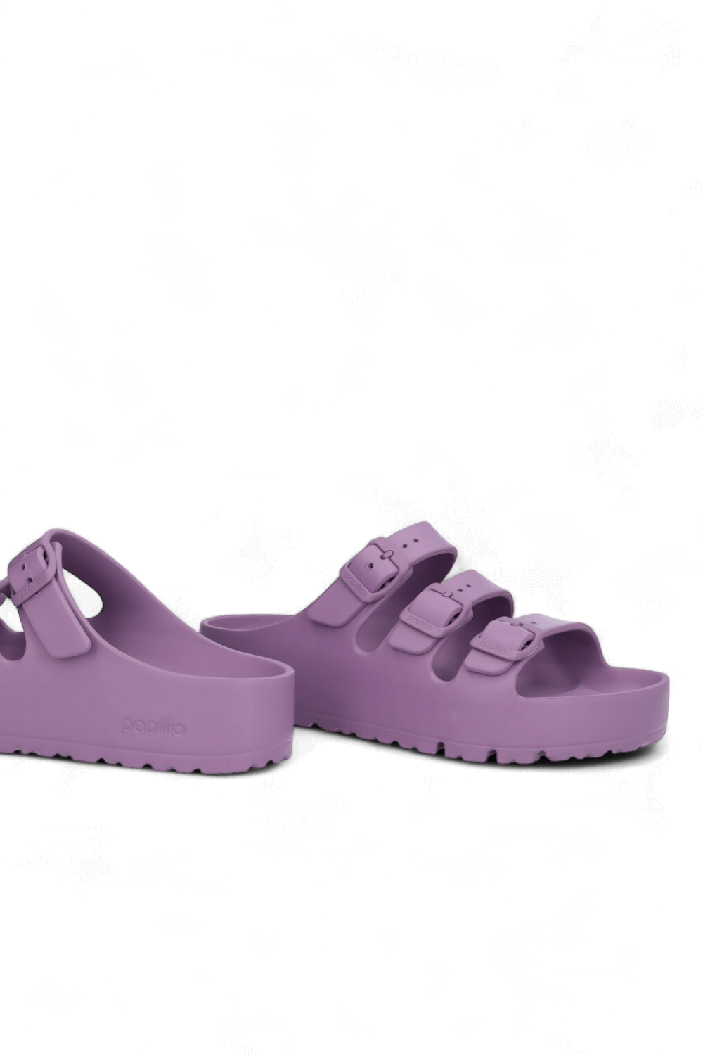 תמונת תקריב של סנדלי פלורידה פלקס פלטפורמה