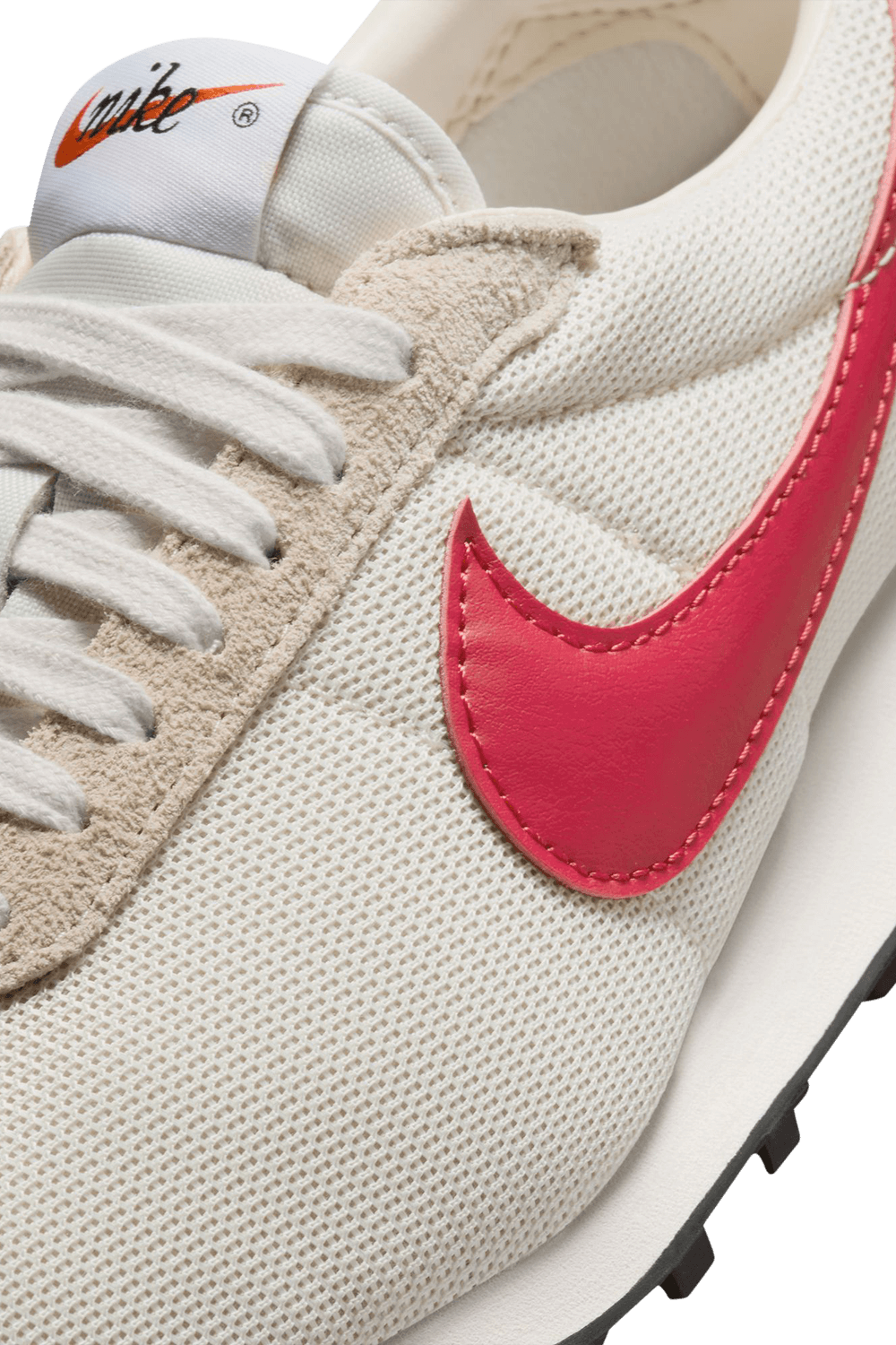 תמונת פנים של נעלי סניקרס אל.די 1000