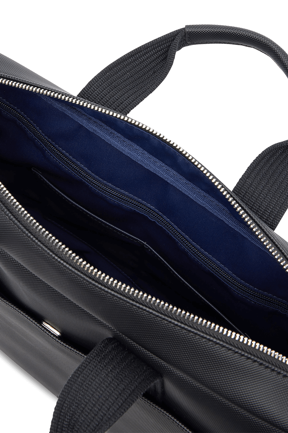 תמונת פנים של תיק נשיאה