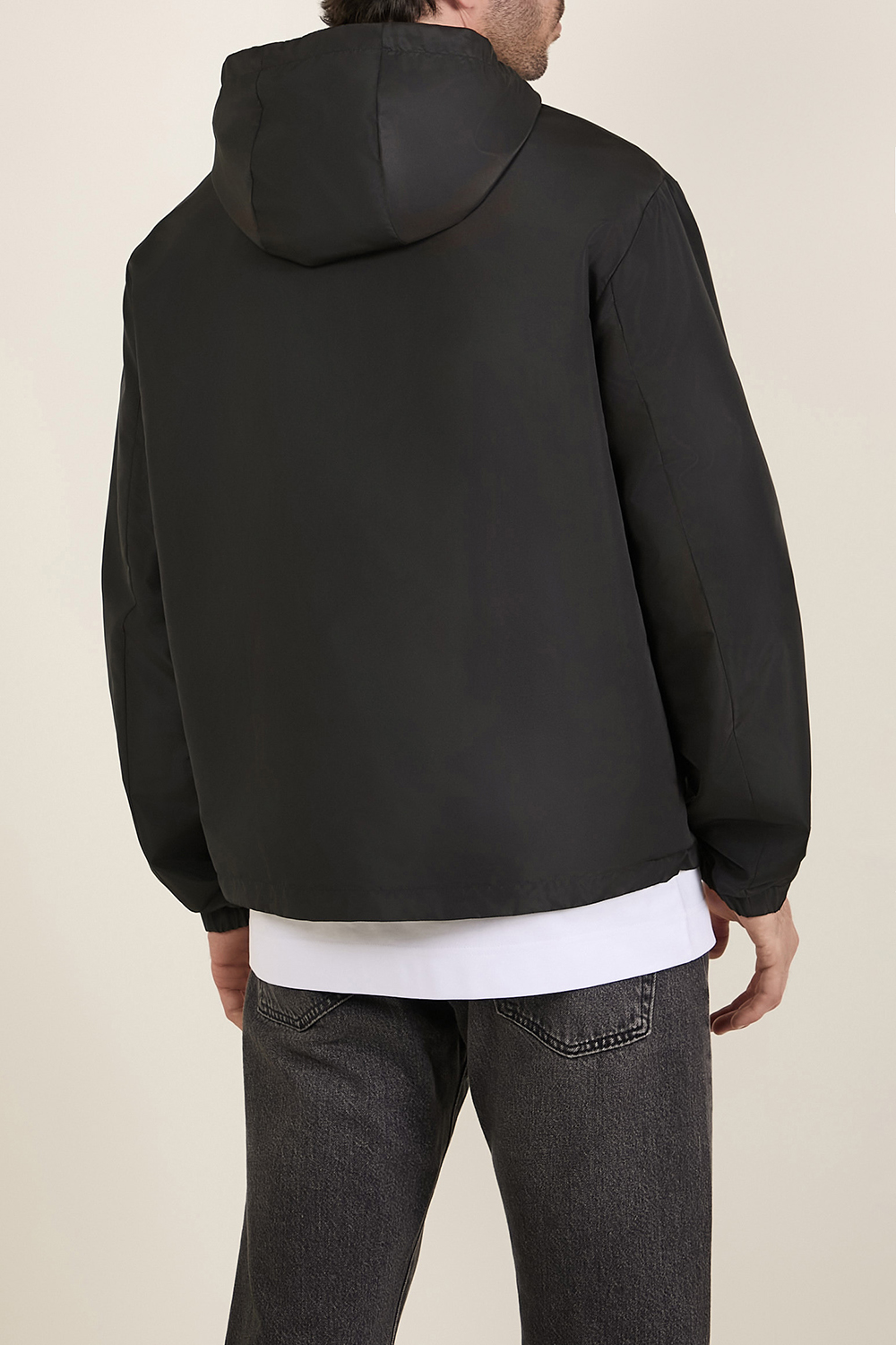 תמונת דוגמן אחורית של ז'קט בומבר קל