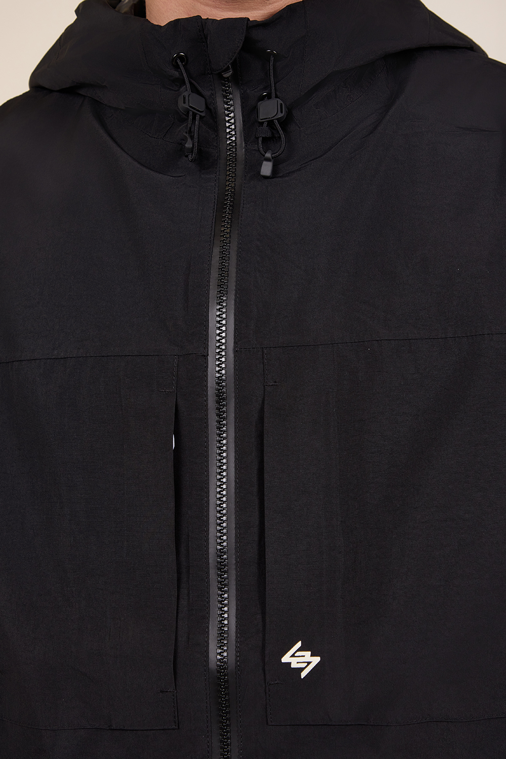 תמונת דוגמן אחורית של ז'קט רוח לאימון 247