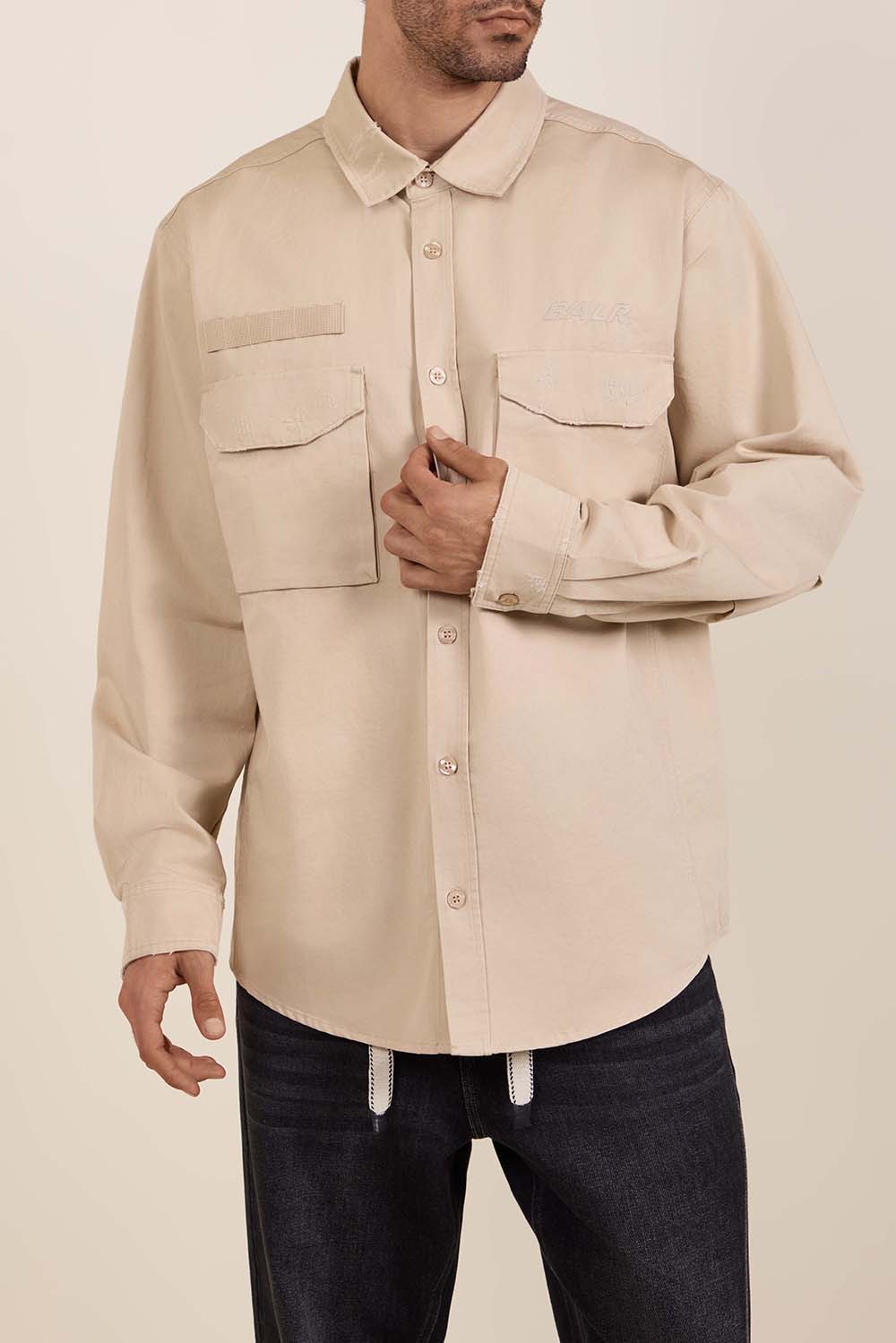 תמונת דוגמן קידמית של חולצת ז'קט