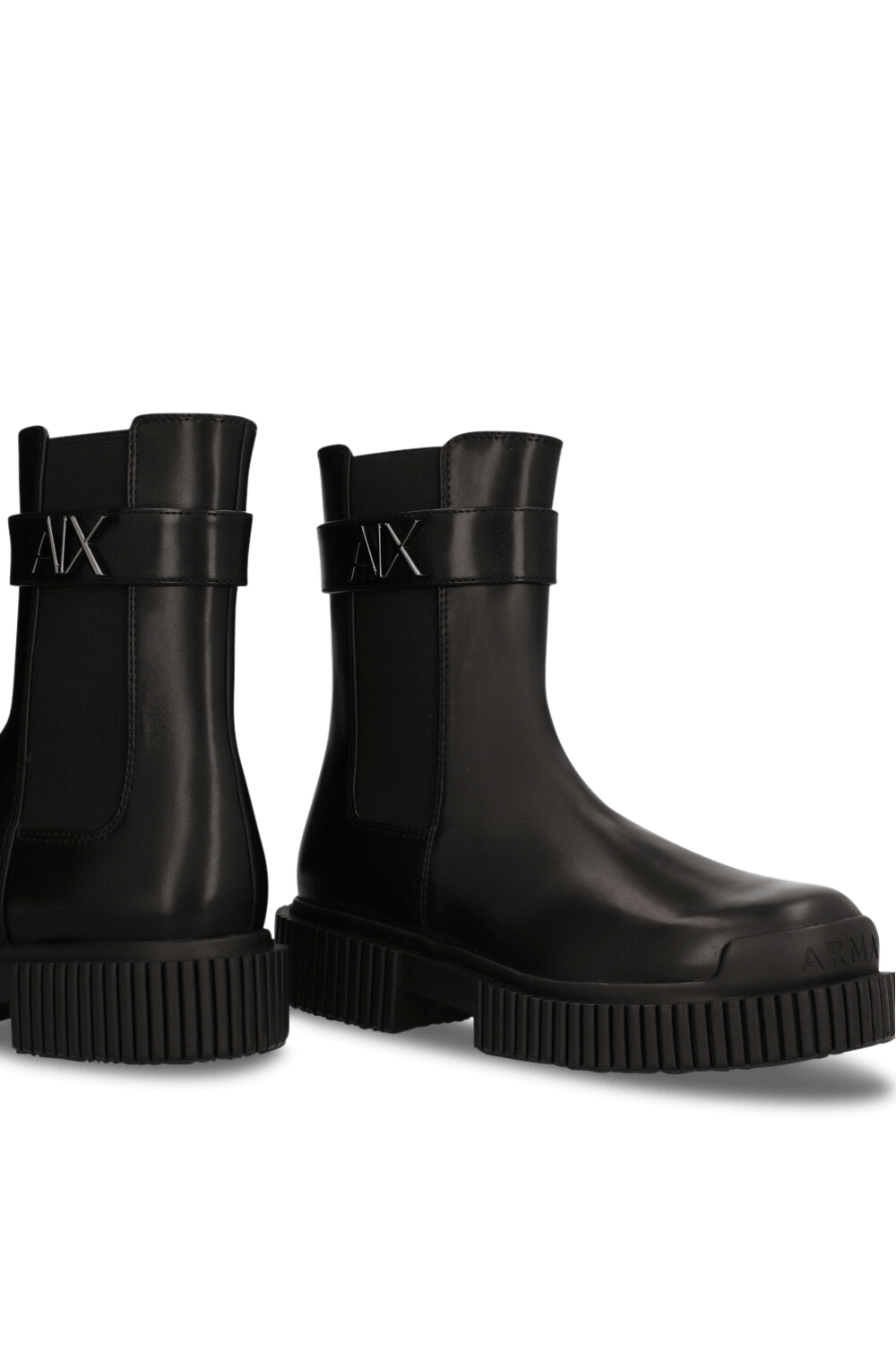 תמונת תקריב של מגפיים