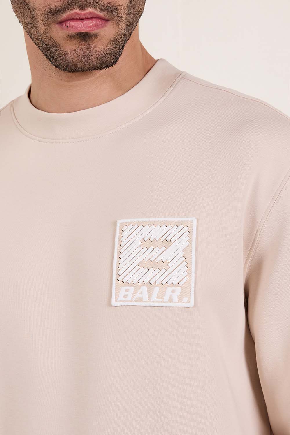 תמונת תקריב דוגמן של חולצת פוטר