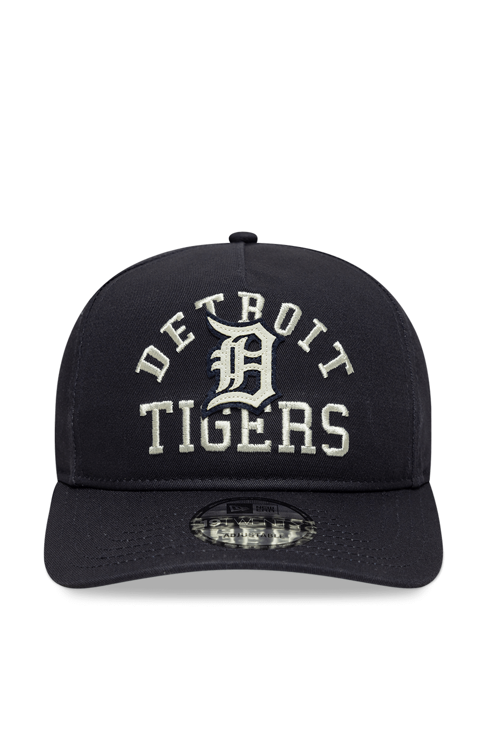 תמונה קידמית של כובע מצחייה