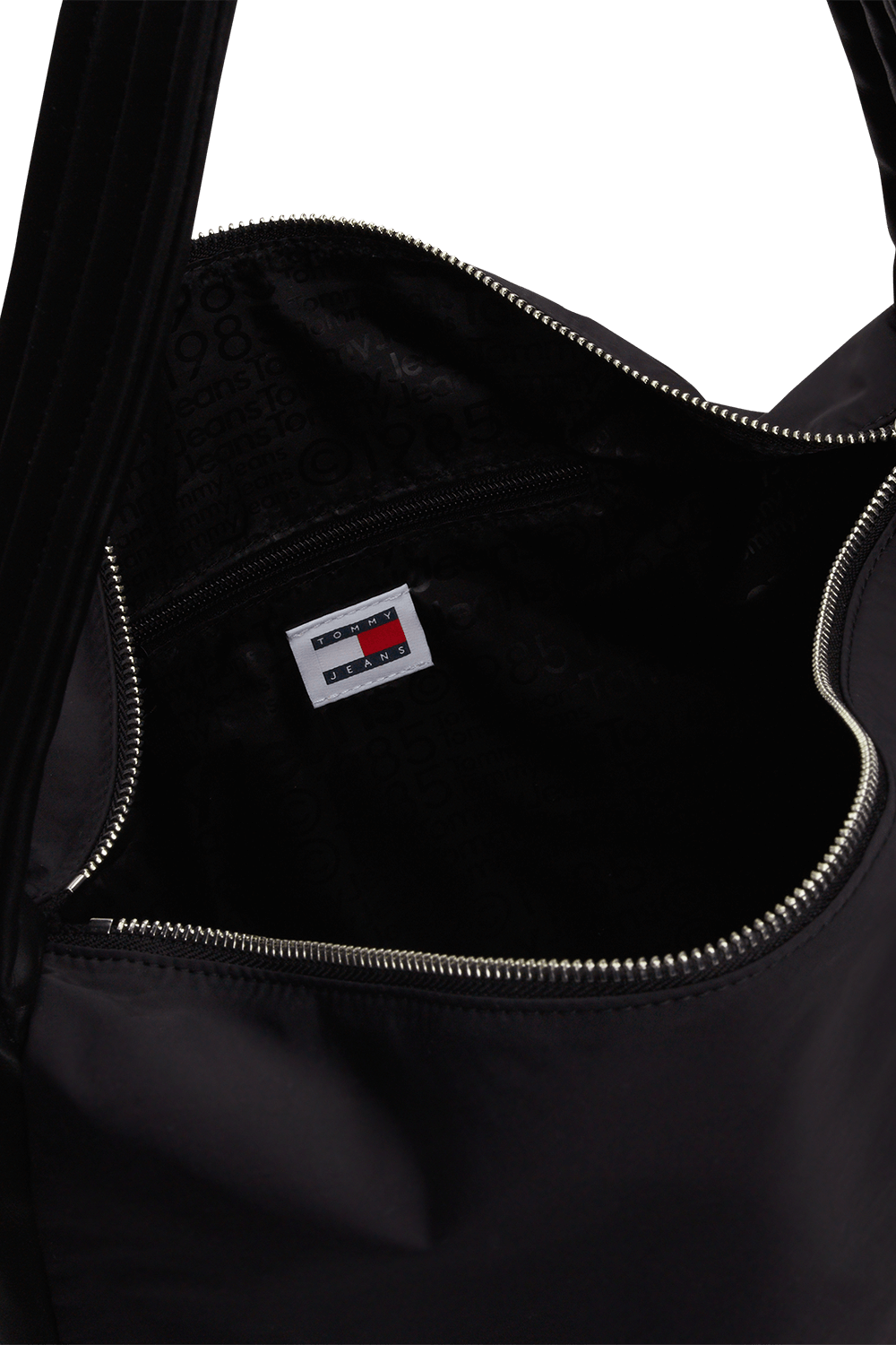 תמונת פנים של תיק כתף מניילון ממוחזר