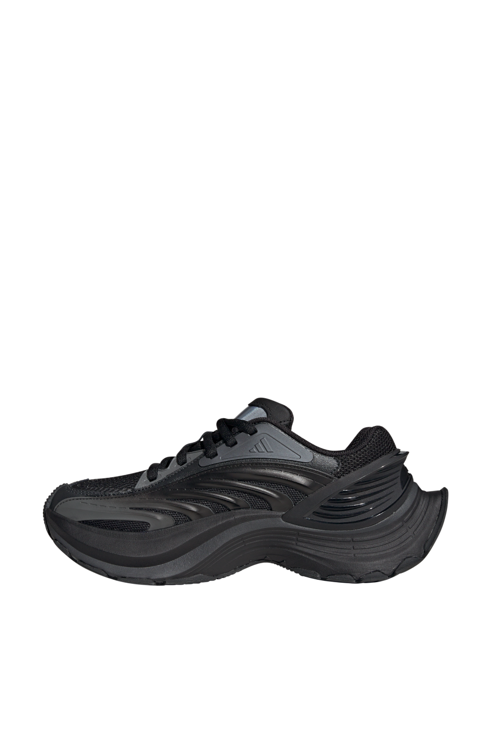 תמונה אחורית של נעלי סניקרס XLG