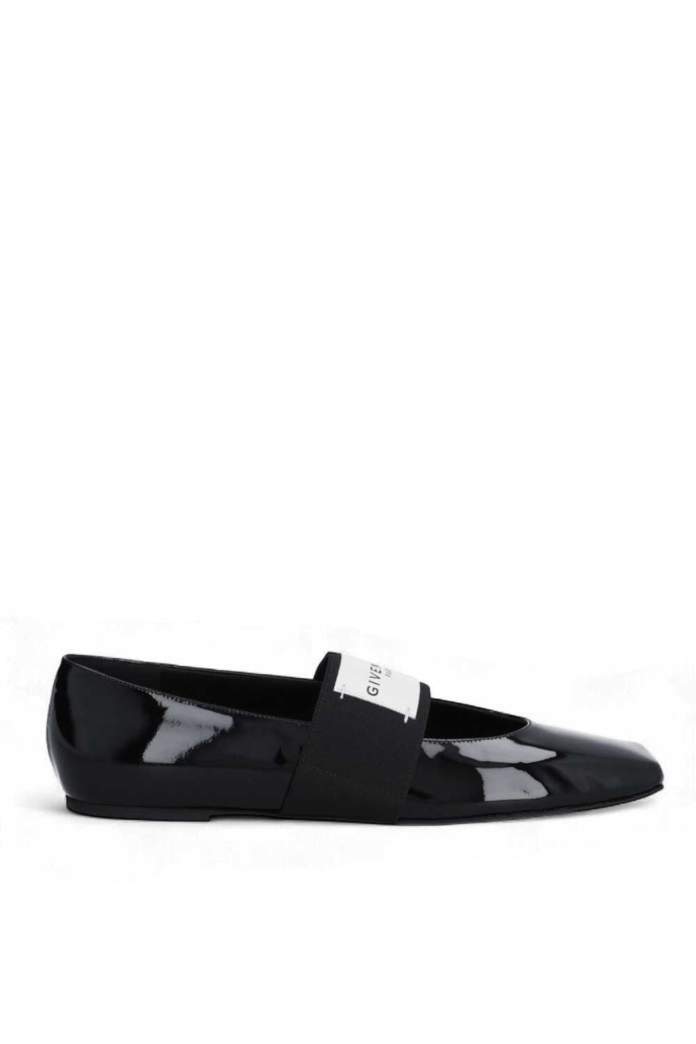 תמונה קידמית של נעלי מרי ג'יין