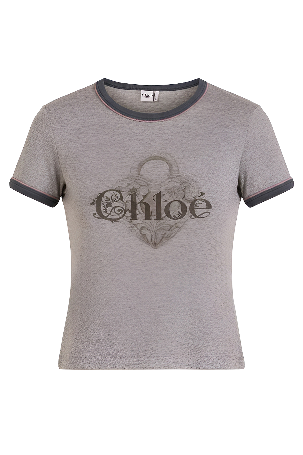 תמונה קידמית של חולצת טי