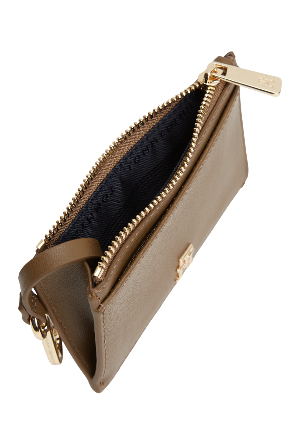 תמונת תקריב של ארנק כרטיסים ומטבעות