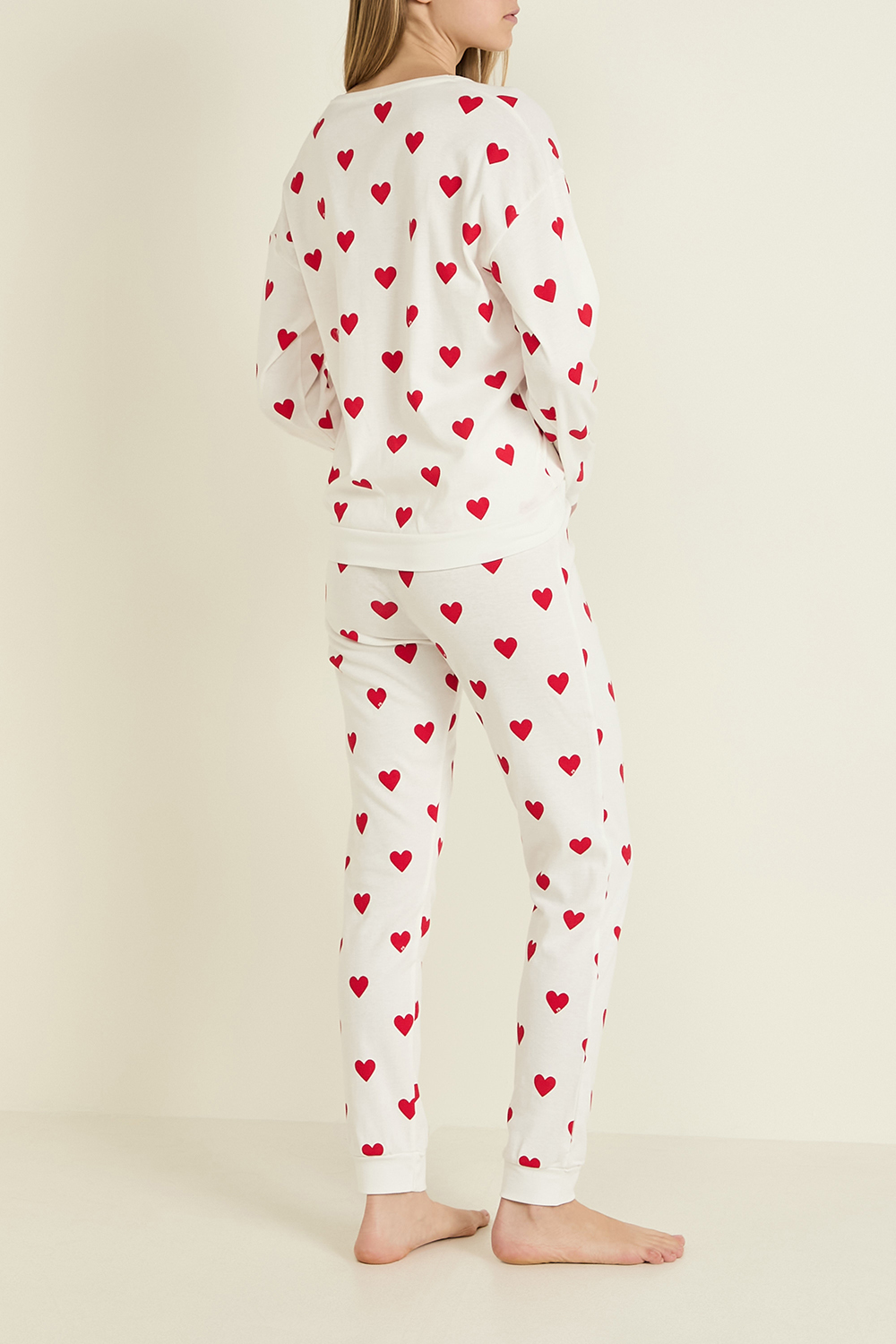 תמונת דוגמן אחורית של סט פיג'מה ארוך