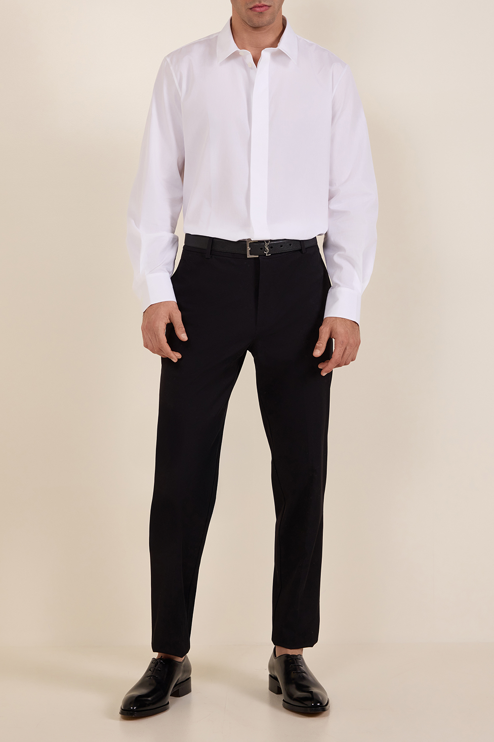 תמונת דוגמן קידמית של חגורה