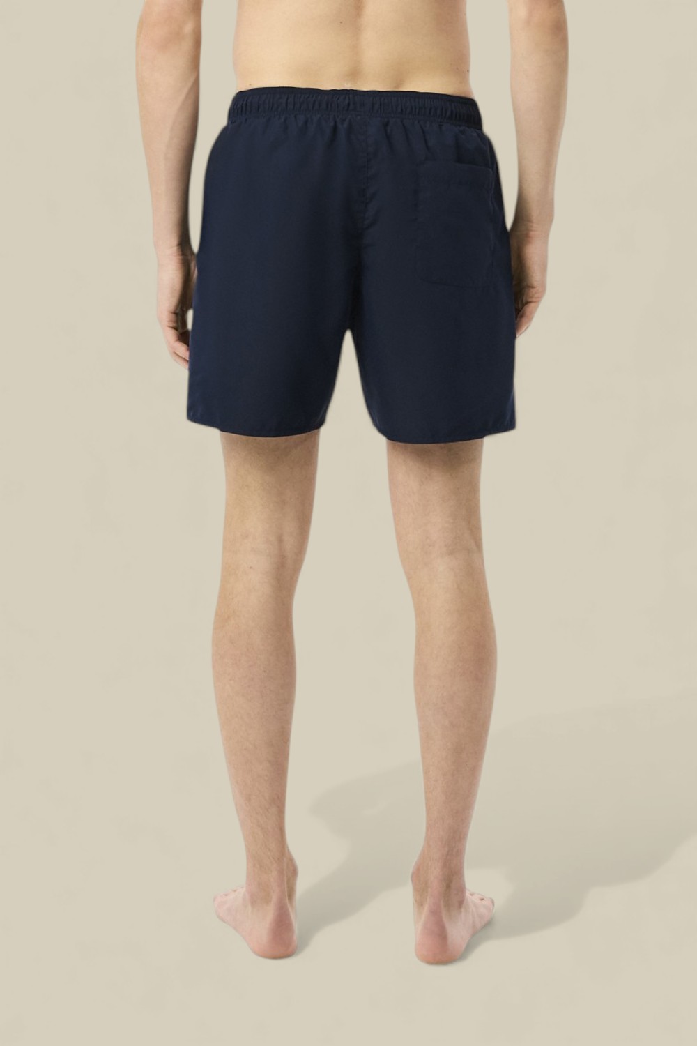 תמונת דוגמן אחורית של מכנסי בגד ים