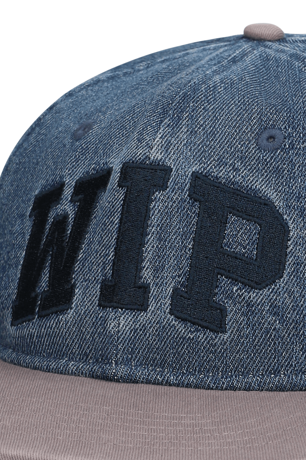 תמונת תקריב של כובע