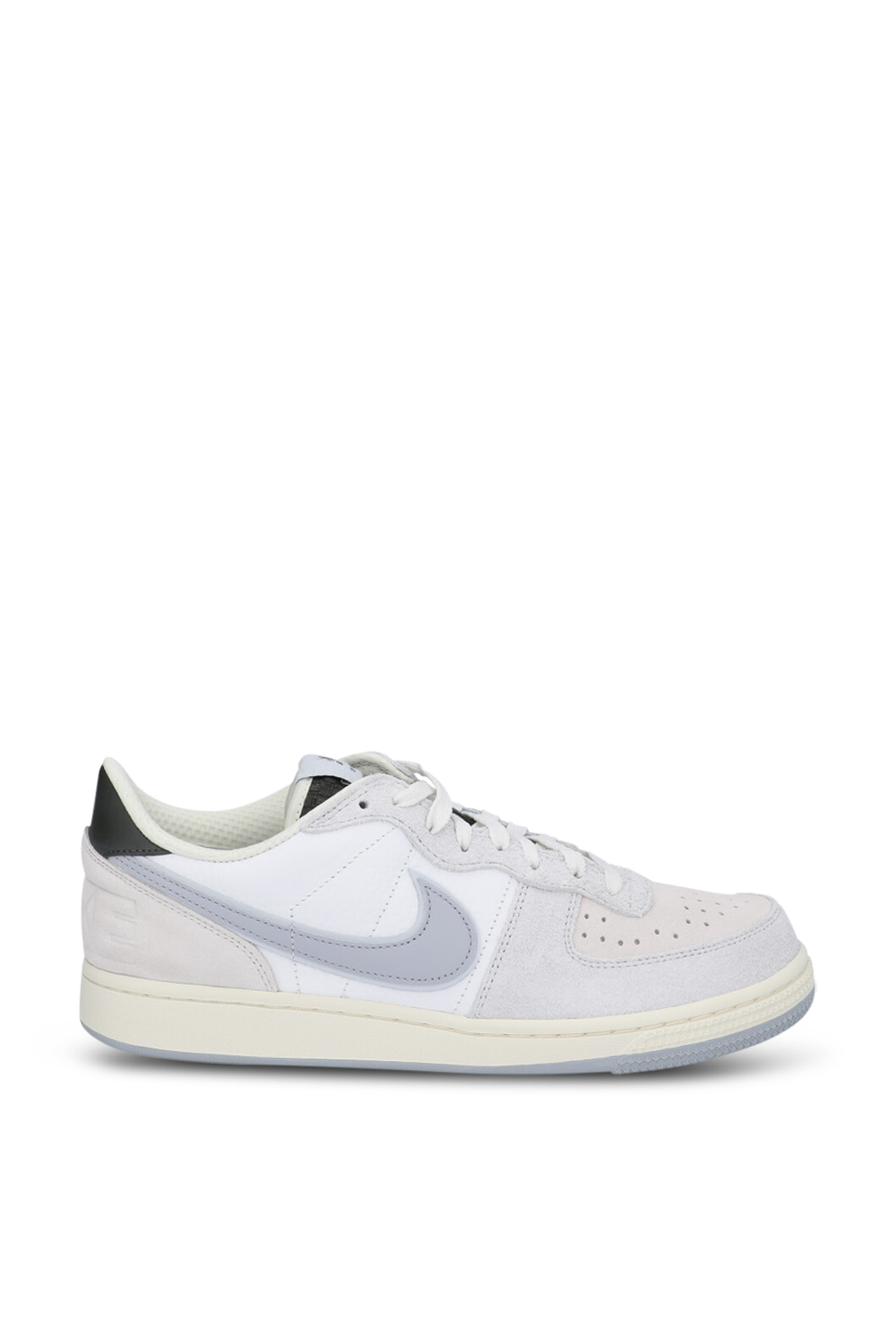 תמונה קידמית של נעלי סניקרס טרמינייטור