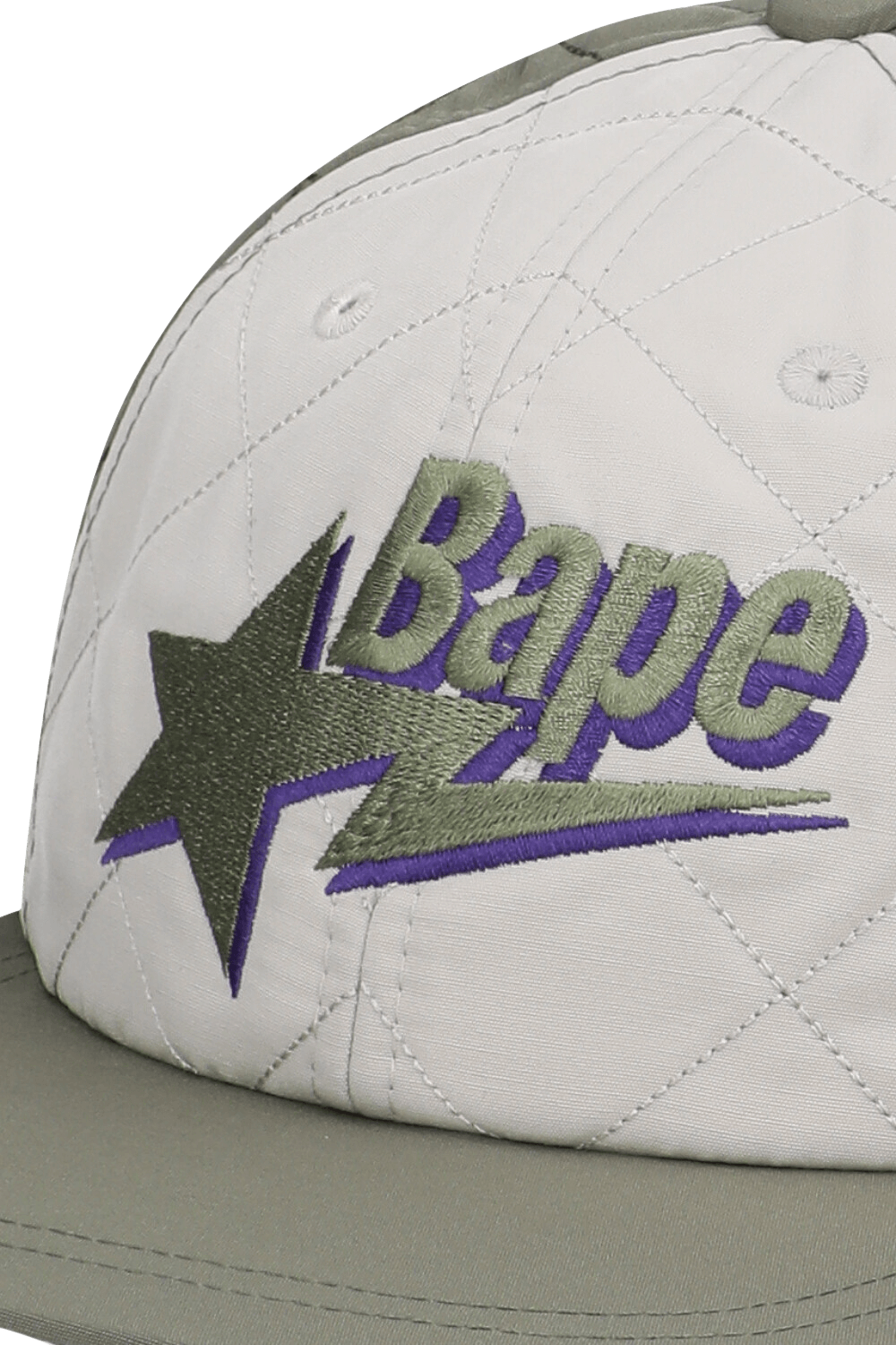 תמונת תקריב של כובע מצחייה