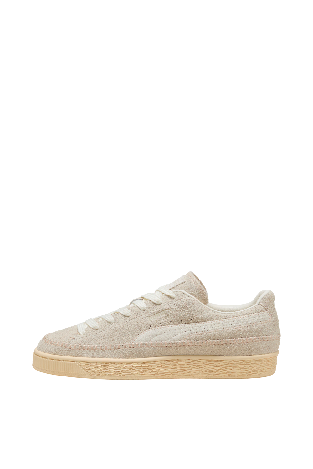 תמונה אחורית של נעלי סניקרס