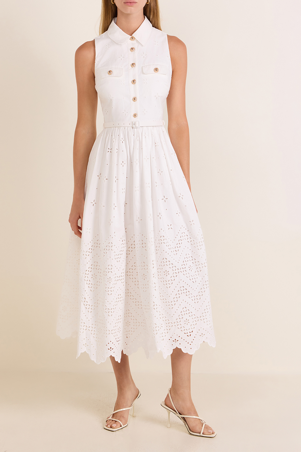 תמונת דוגמן קידמית של שמלת מידי