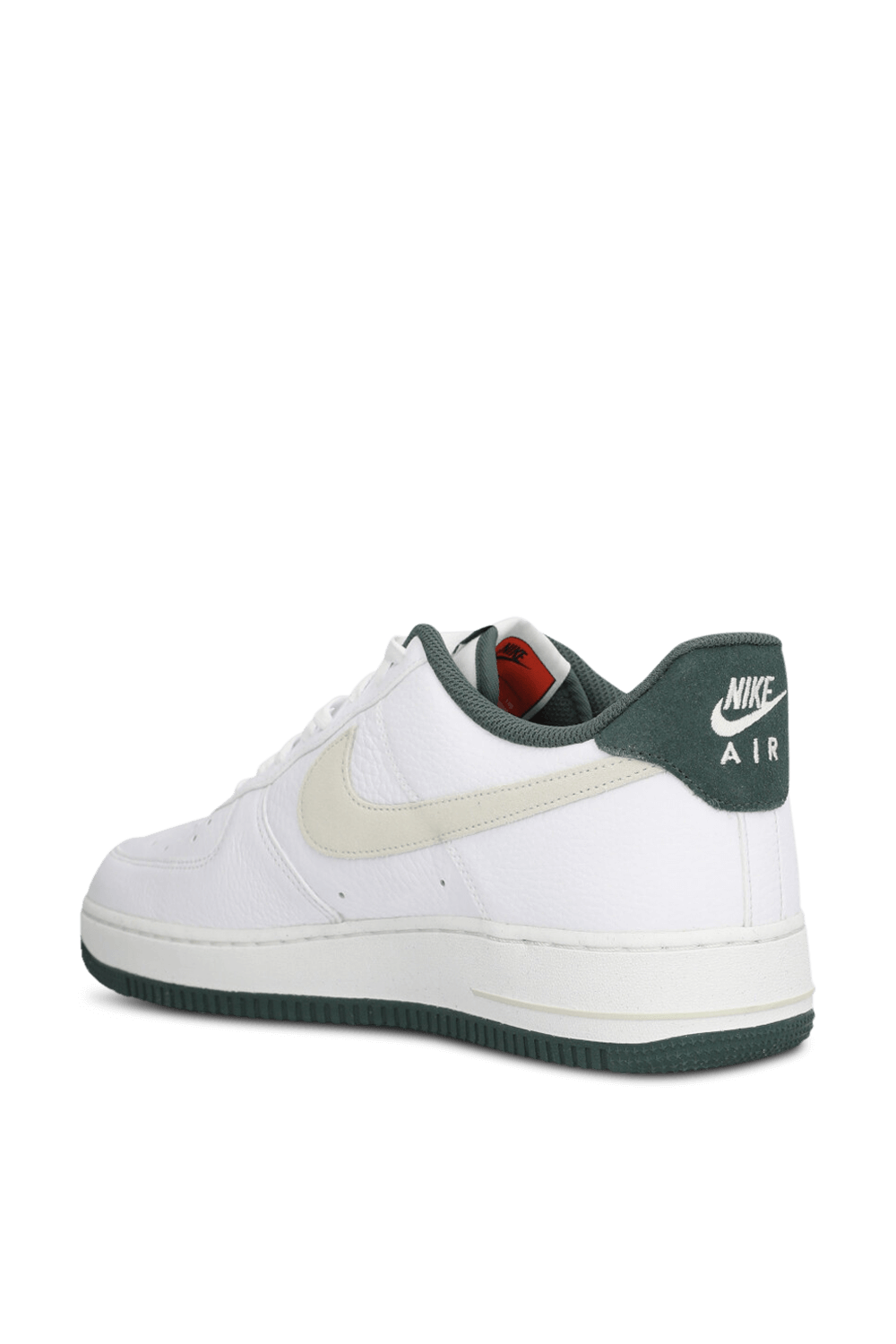 תמונה אחורית של נעלי סניקרס אייר פורס 1