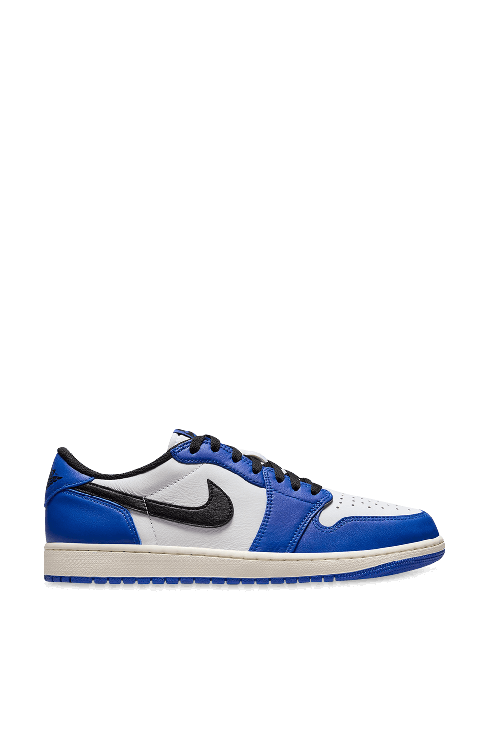 תמונה קידמית של נעלי סניקרס אייר ג'ורדן 1