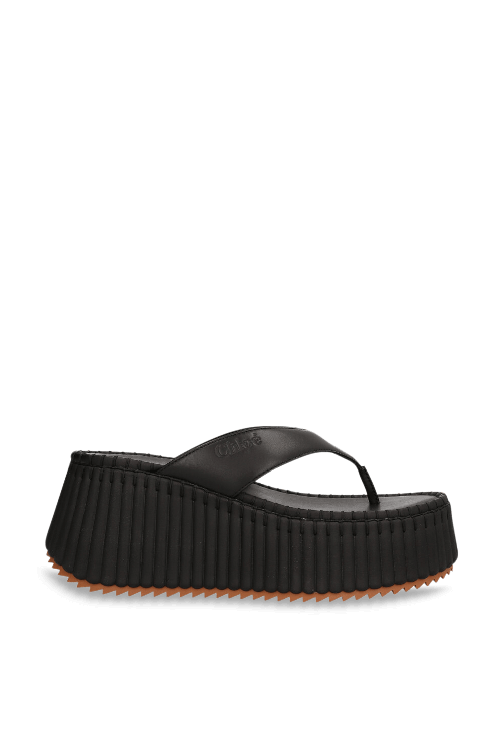 תמונה קידמית של כפכפי אצבע פלטפורמה