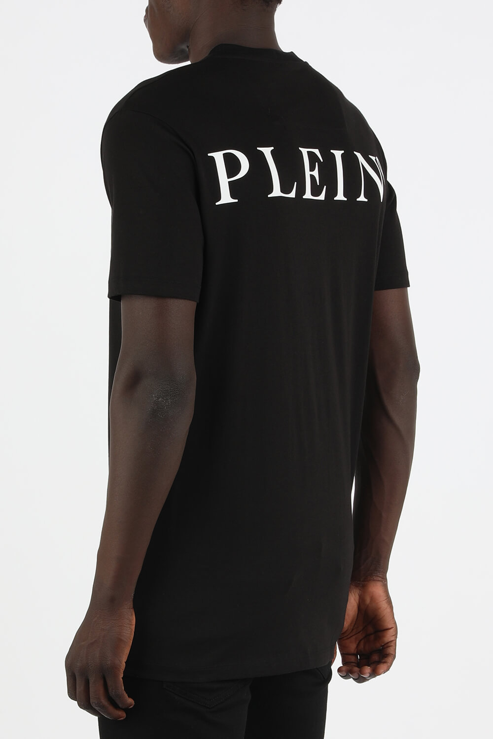 תמונת דוגמן אחורית של טי שירט עם הדפס באגס באני בגוון שחור