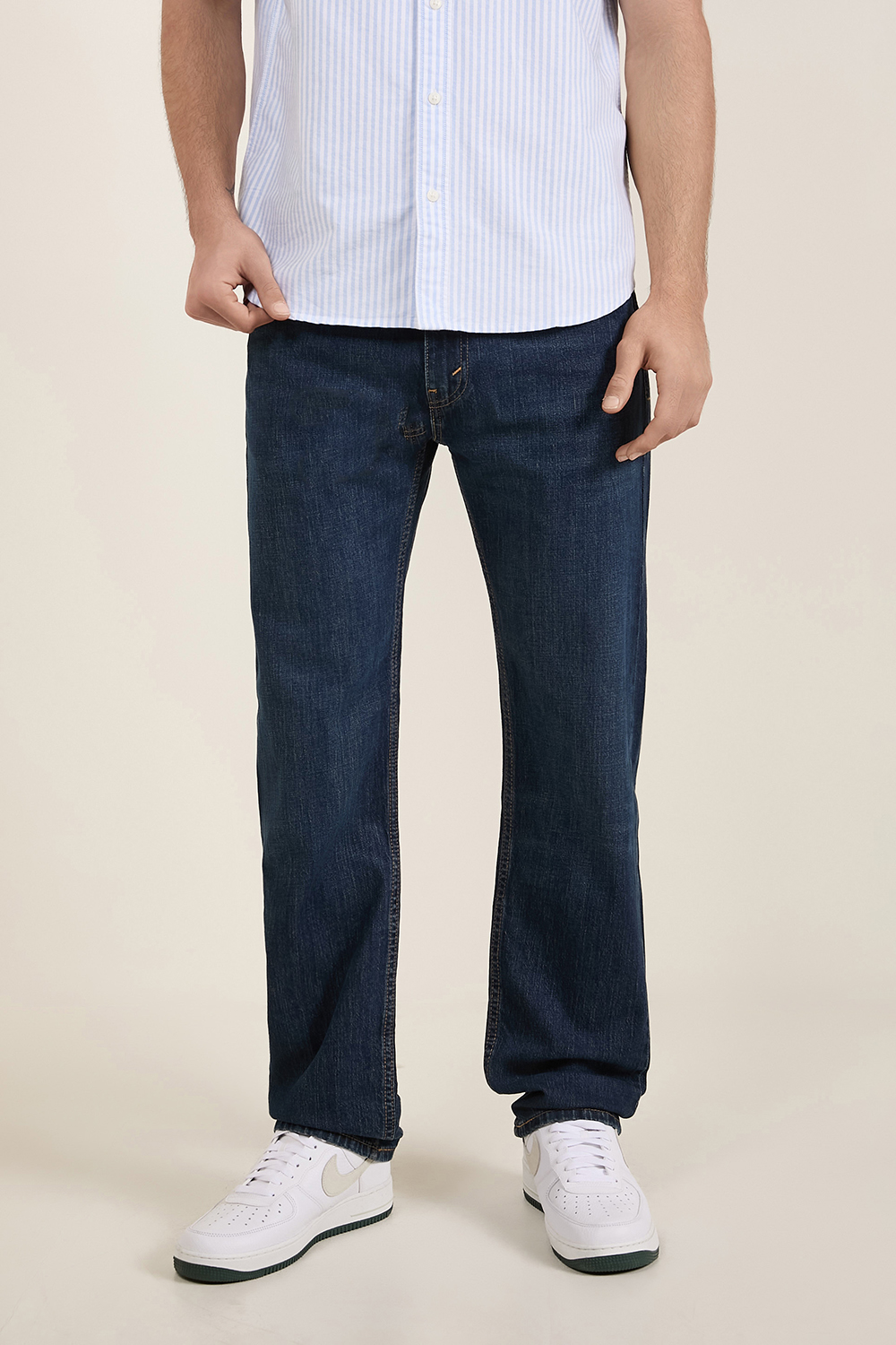 תמונת דוגמן קידמית של מכנסי ג`ינס 505 בגזרה ישרה