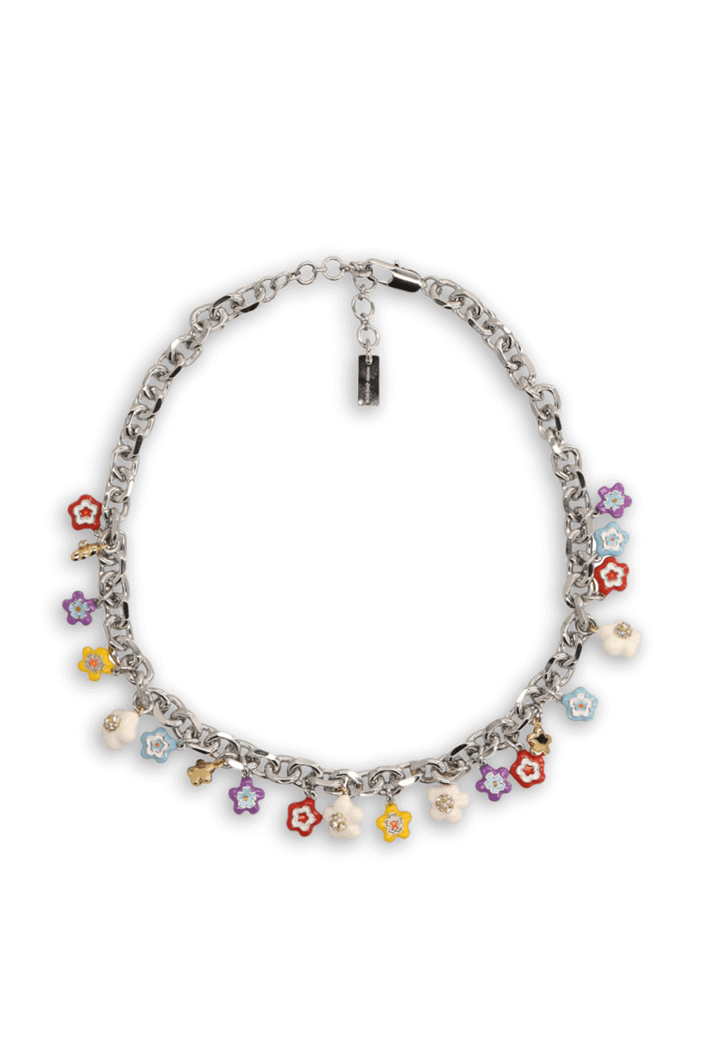 תמונה קידמית של שרשרת ווילד דייזי