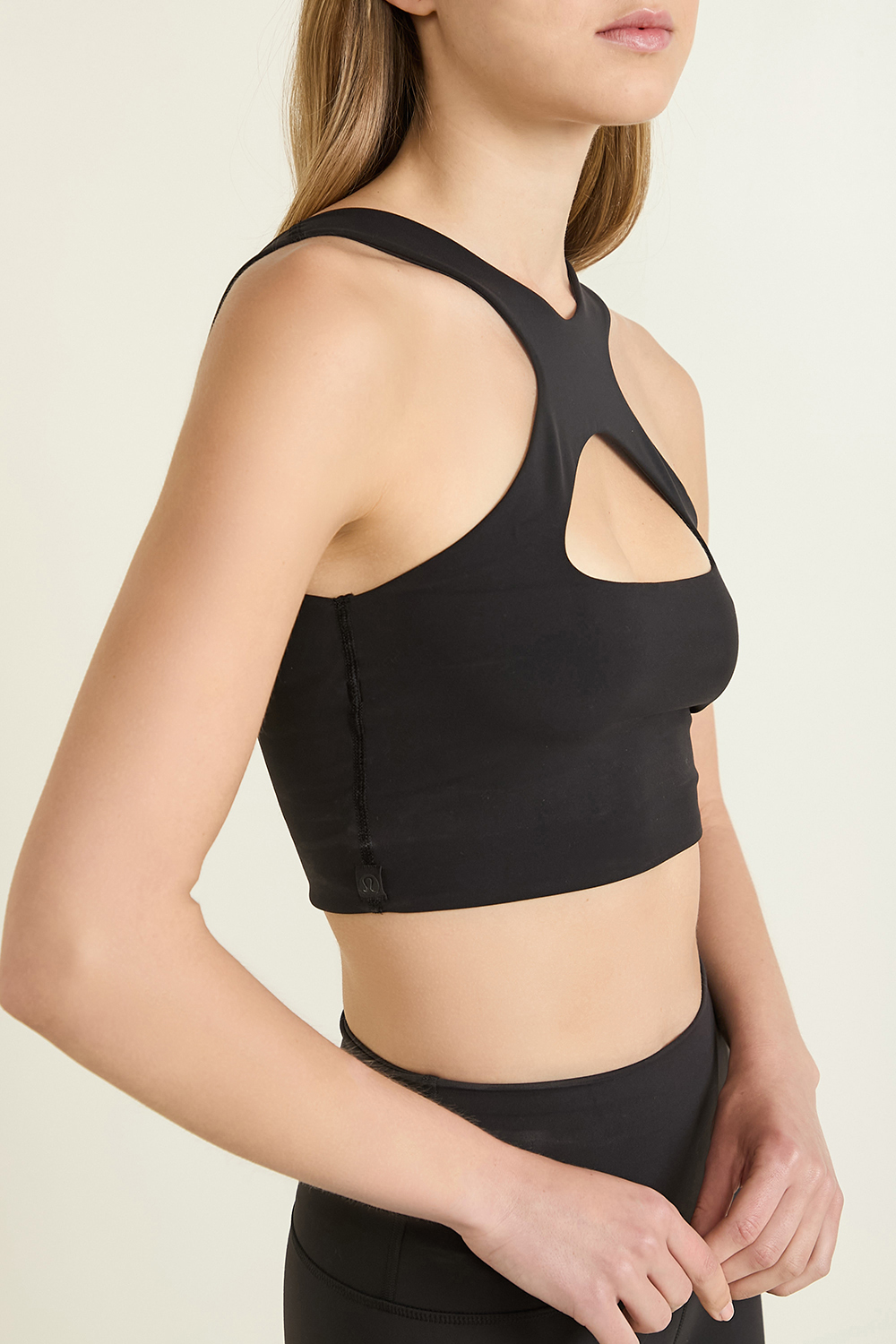 Flexible Fit Scoop And Cross Bra