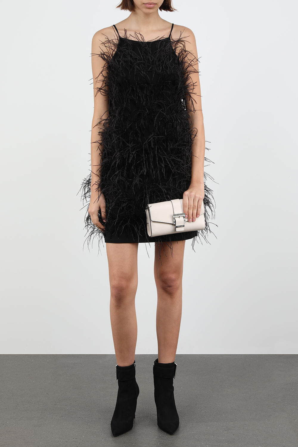 תמונת דוגמן קידמית של תיק צד מעור לבן