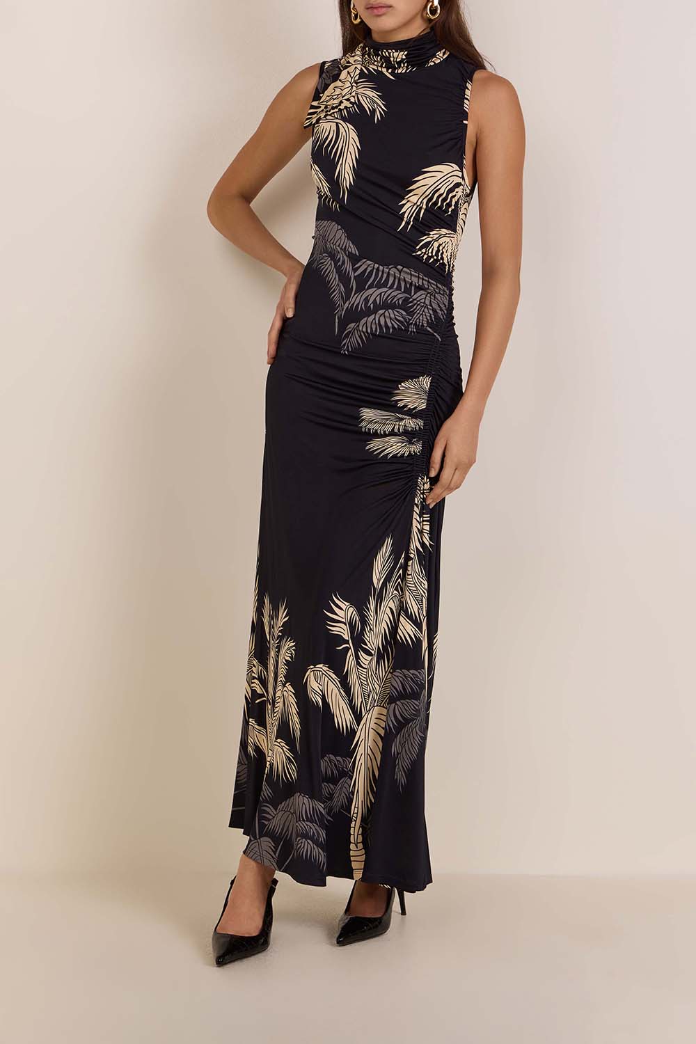 תמונת דוגמן קידמית של שמלת מקסי