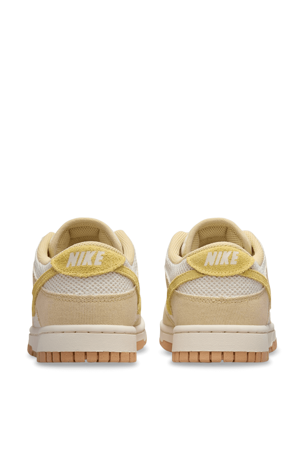 תמונה אחורית של נעלי סניקרס דאנק רטרו