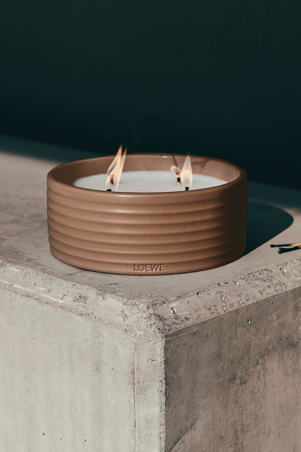 LOEWE Thyme Outdoor Candle