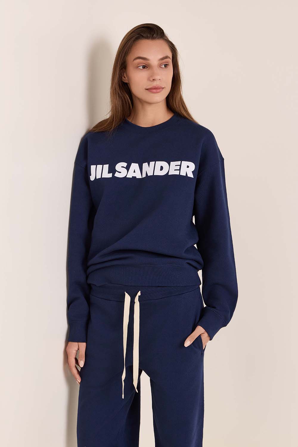 תמונת דוגמן קידמית של סווטשירט