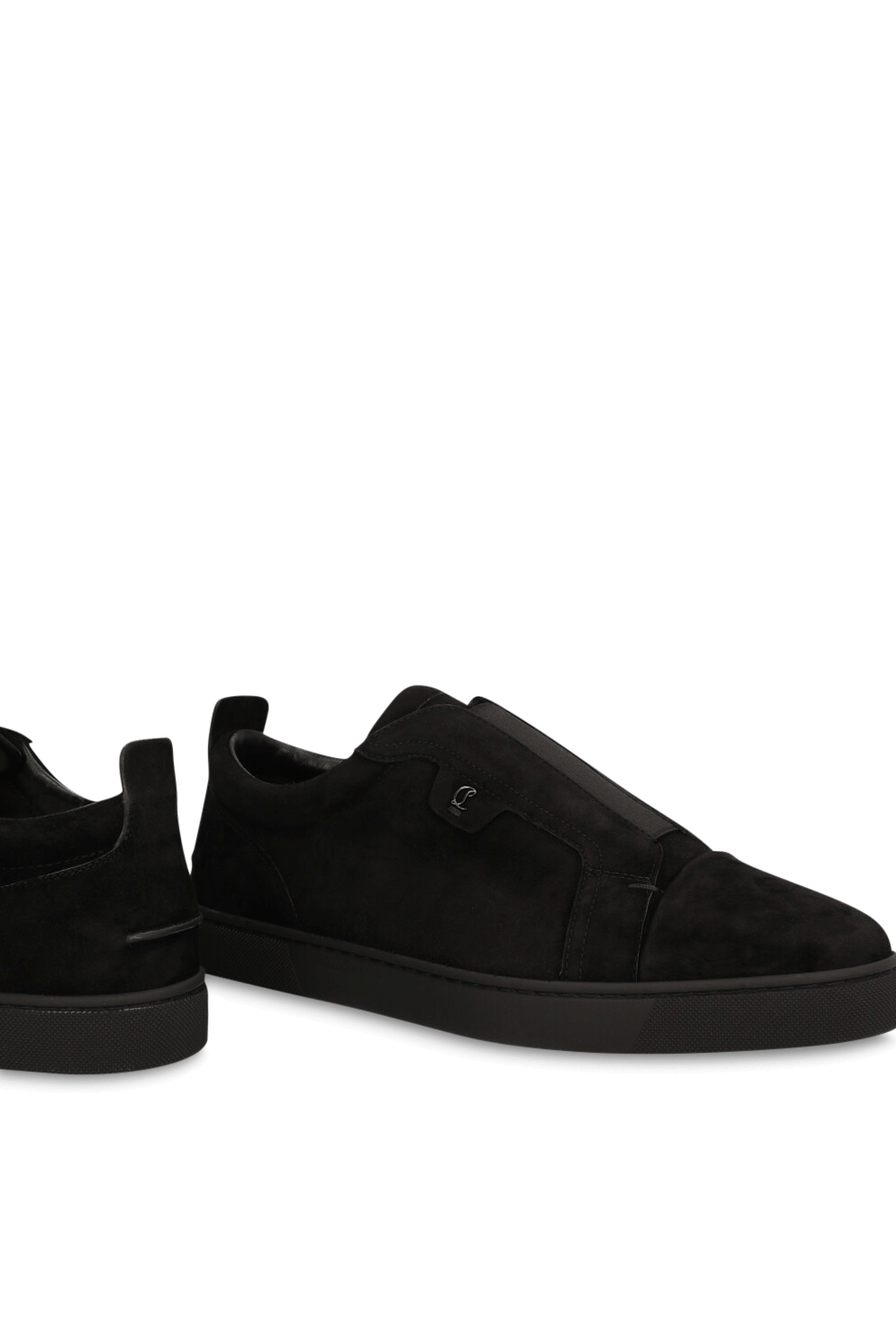 תמונת תקריב של נעלי סניקרס