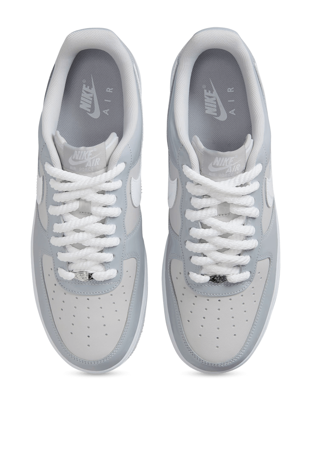 תמונת פנים של נעלי סניקרס אייר פורס 1 07