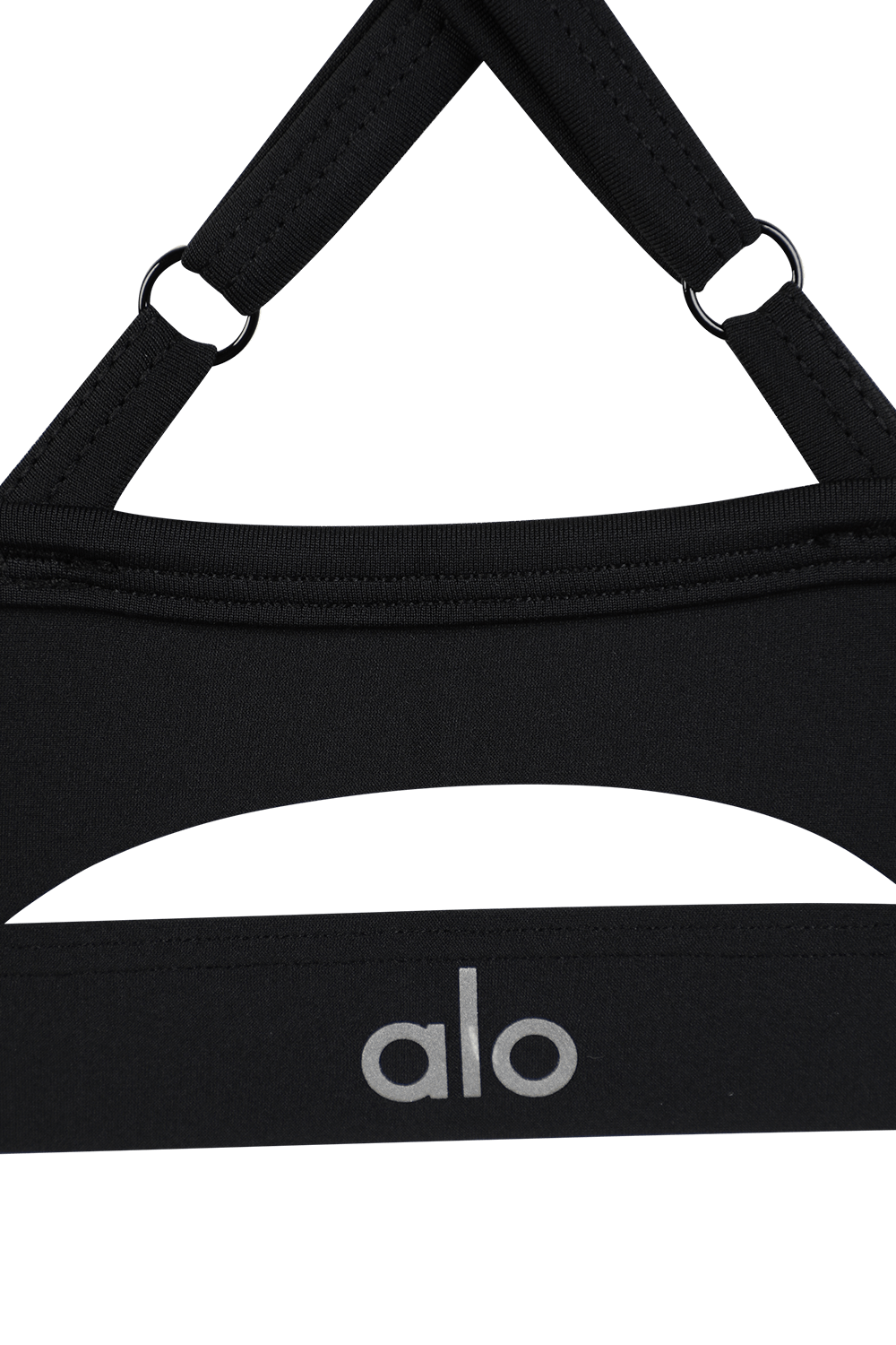 תמונת תקריב של טופ ממותג שחור